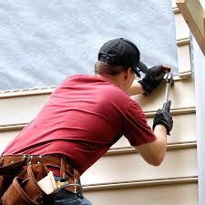 Best Fascia and Soffit Installation  in Ladue, MO